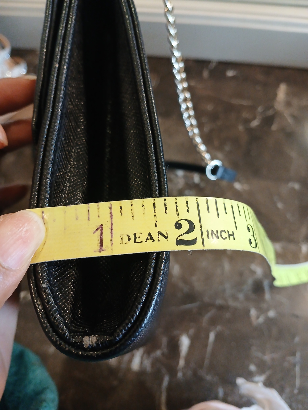 H&M Black Crossbody Bag with Gold Chain Detail - Picture 7 of 11